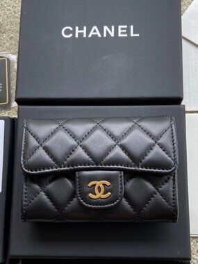 🍀🍀CHANEL Timeless Classic Flap Caviar Skin Card Holder Black O-Card Holder🍀🍀